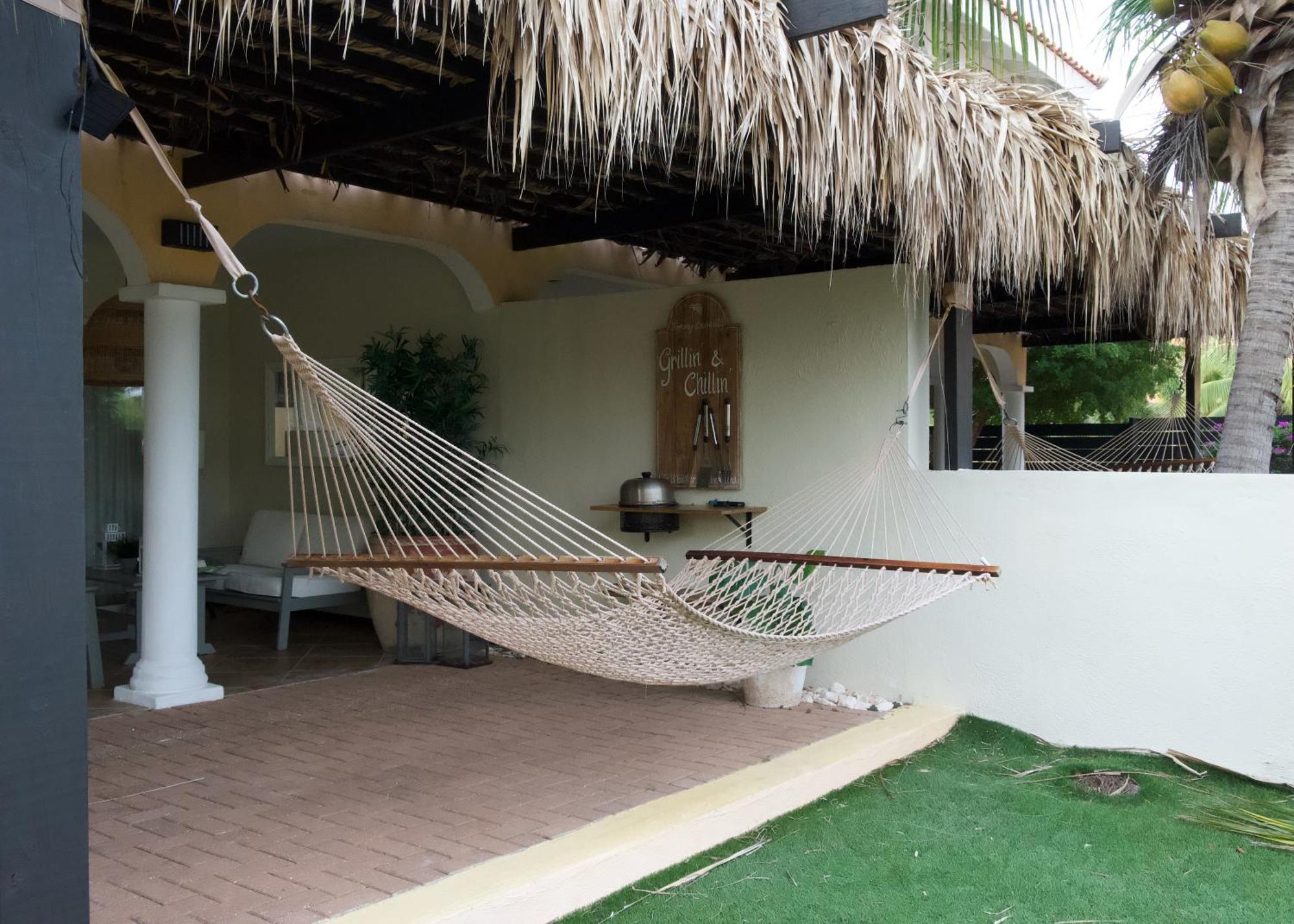 Luxury Appt For 6: Mesmerizing Spanish Water View Jan Thiel Εξωτερικό φωτογραφία