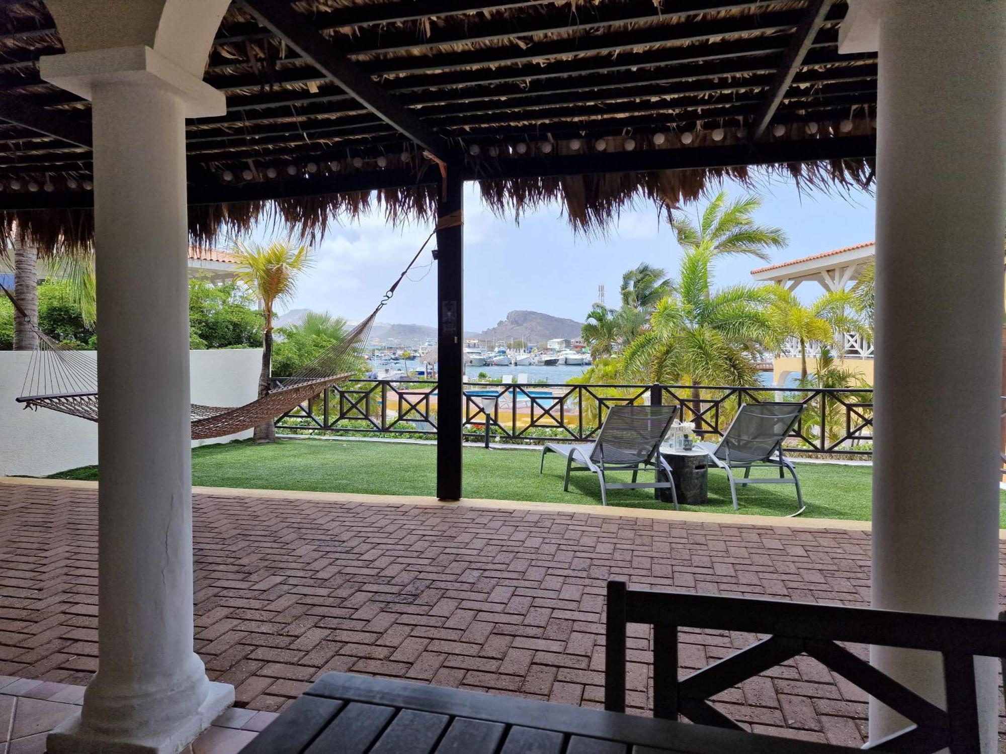 Luxury Appt For 6: Mesmerizing Spanish Water View Jan Thiel Εξωτερικό φωτογραφία